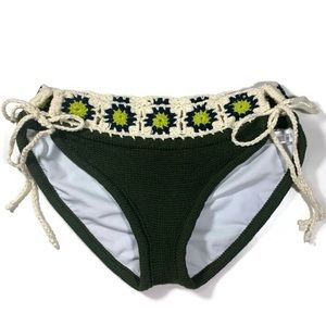 UO Knitty Kitty Crochet Floral Bikini Bottom Small